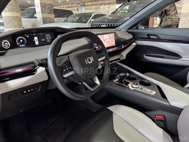 Changan Uni-V iDD-12