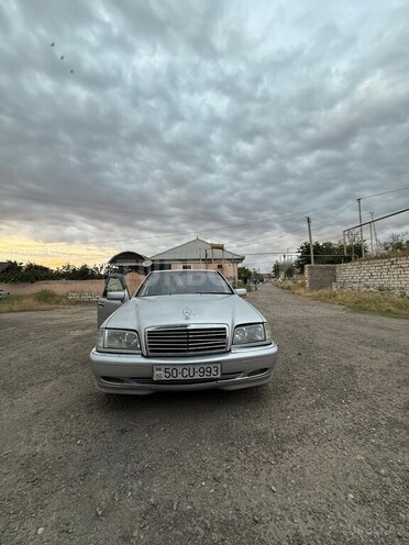 Mercedes C 240-18