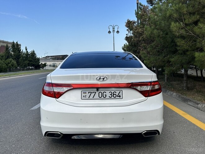 Hyundai Azera-2