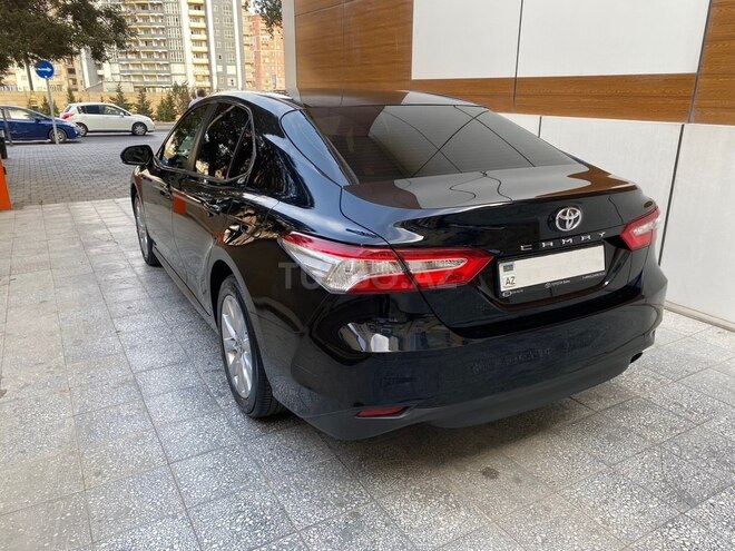 Toyota Camry-4