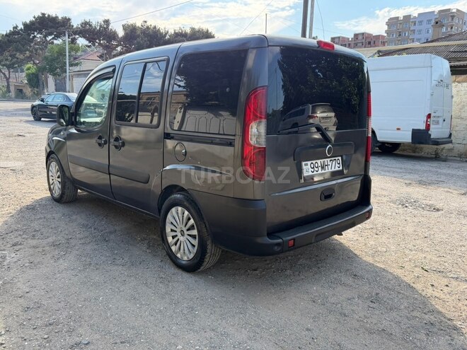 Fiat Doblo-5