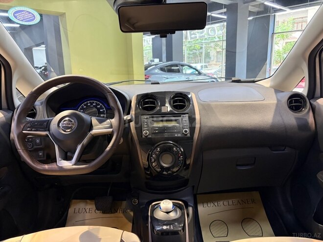 Nissan Note-16