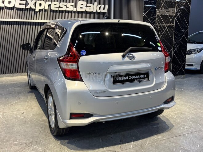 Nissan Note-4