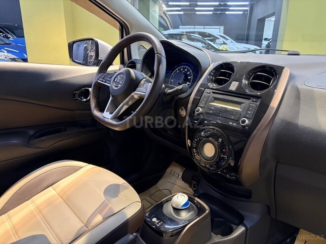Nissan Note-14