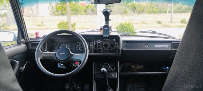 LADA (VAZ) 2107-4