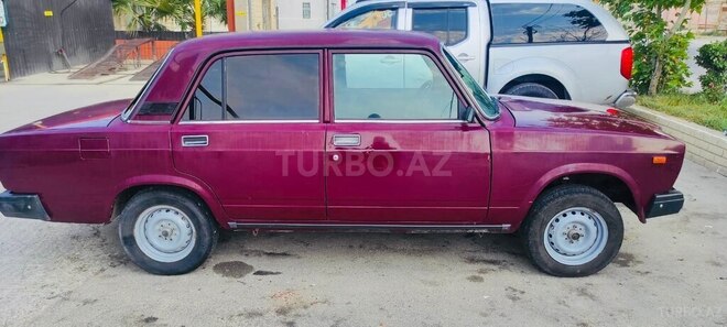 LADA (VAZ) 2107-5