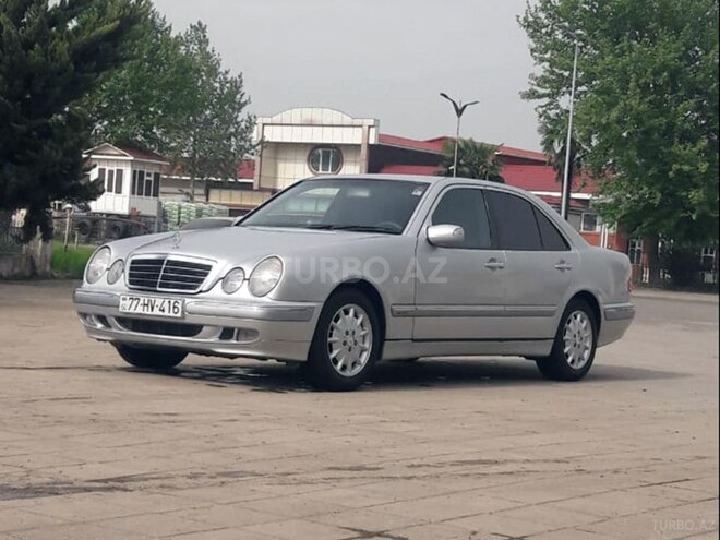 Mercedes E 200-6
