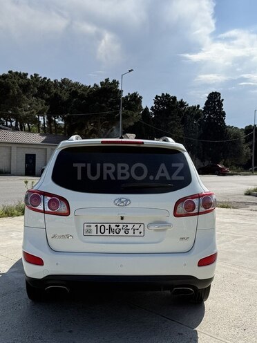 Hyundai Santa Fe-7