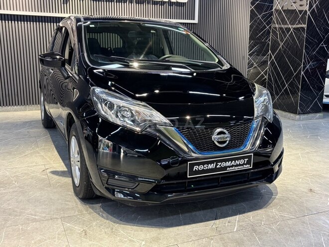 Nissan Note-9