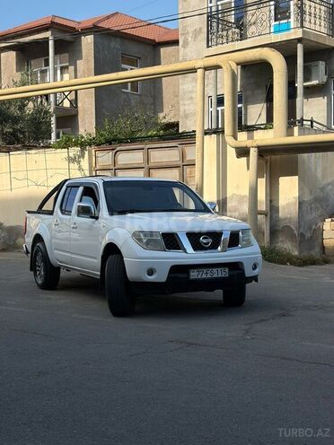Nissan Navara-1