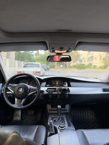 BMW 525-6
