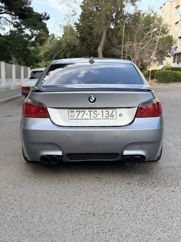 BMW 525-4