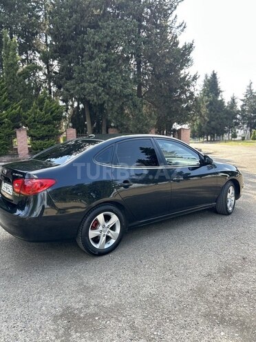 Hyundai Elantra-5