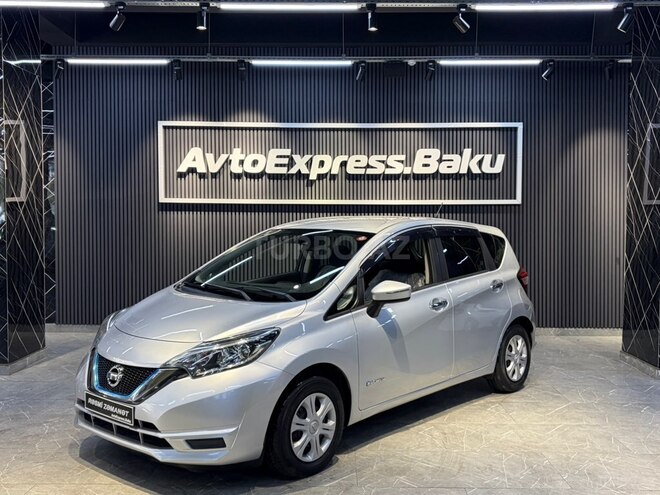 Nissan Note-1