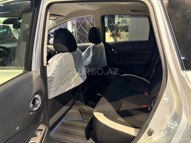 Nissan Note-16