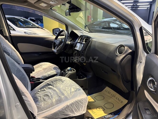 Nissan Note-12