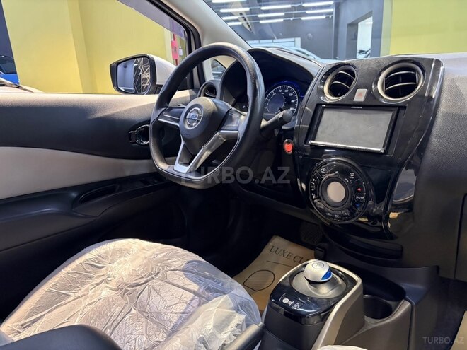Nissan Note-14