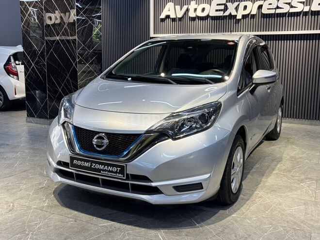 Nissan Note-10