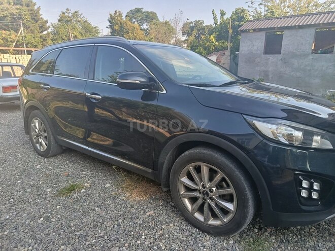 Kia Sorento-2