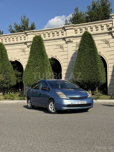 Toyota Prius-6