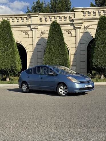 Toyota Prius-7