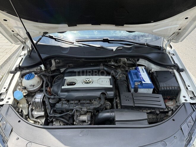 Volkswagen Passat-18