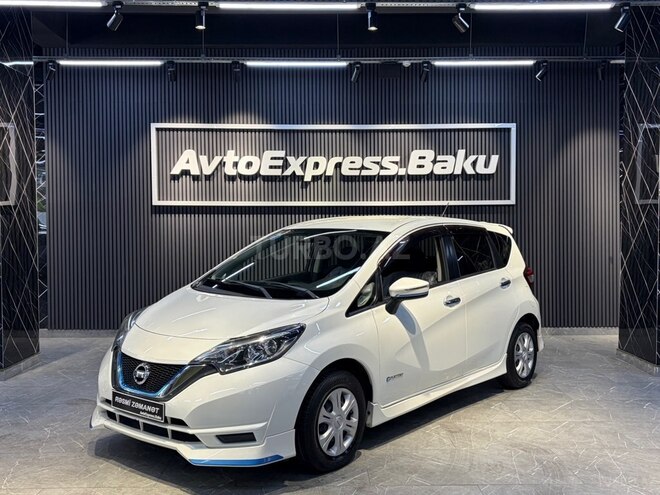 Nissan Note-1