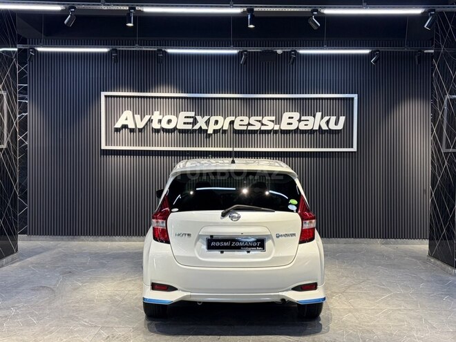 Nissan Note-6