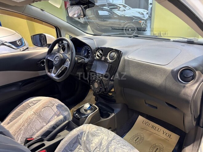 Nissan Note-13