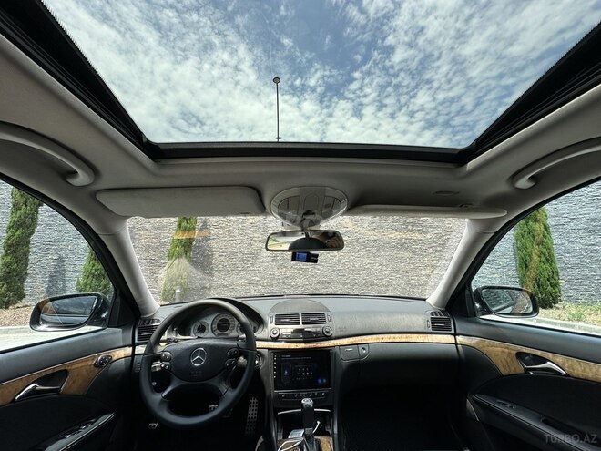 Mercedes E 220-9