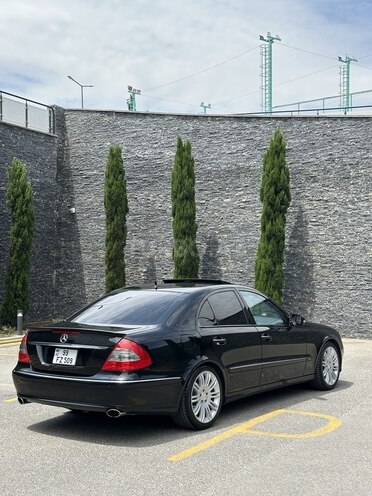 Mercedes E 220-7