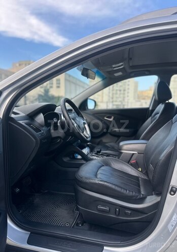 Hyundai ix35-7