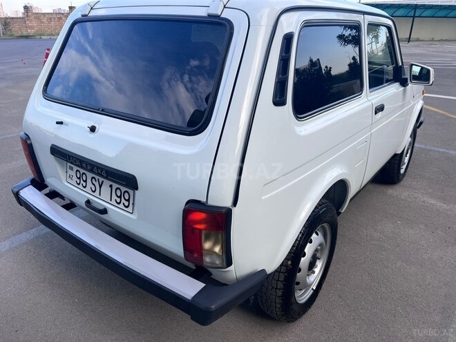 LADA (VAZ) Niva-6