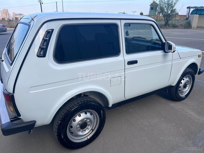 LADA (VAZ) Niva-4