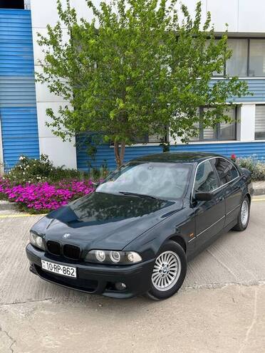 BMW 528-1