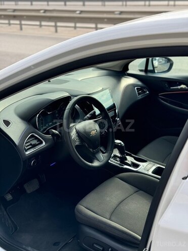 Chevrolet Cruze-7