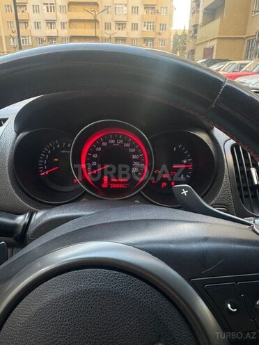 Kia Cerato-3