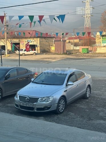 Volkswagen Passat-4