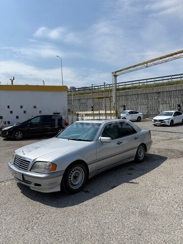 Mercedes C 230-5