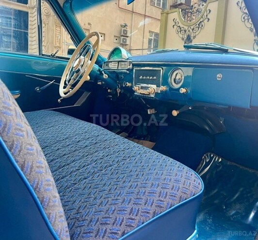 GAZ 21 "Volga"-7