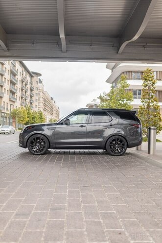 Land Rover Discovery-5