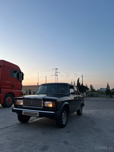 LADA (VAZ) 2107-2
