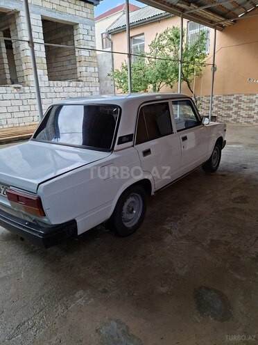 LADA (VAZ) 2107-4