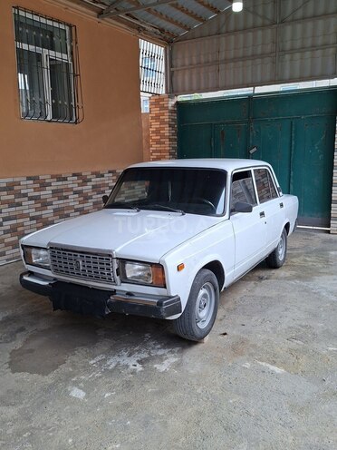 LADA (VAZ) 2107-8
