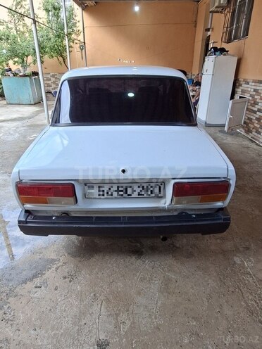 LADA (VAZ) 2107-5