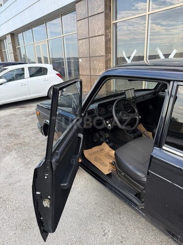 LADA (VAZ) 2107-15