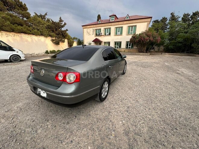 Volkswagen Passat-4