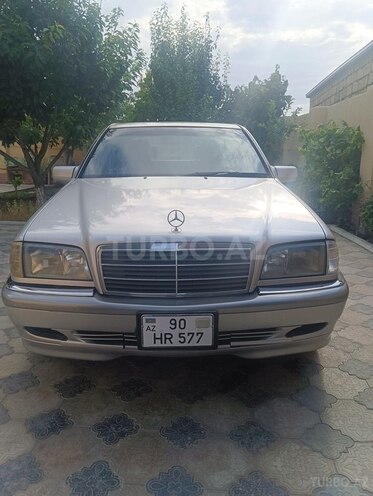 Mercedes C 240-1