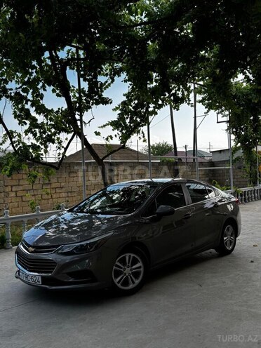Chevrolet Cruze-2
