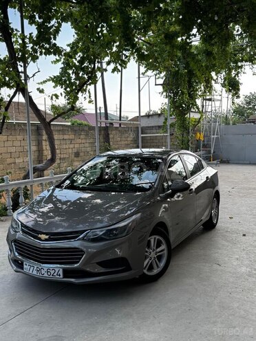 Chevrolet Cruze-1